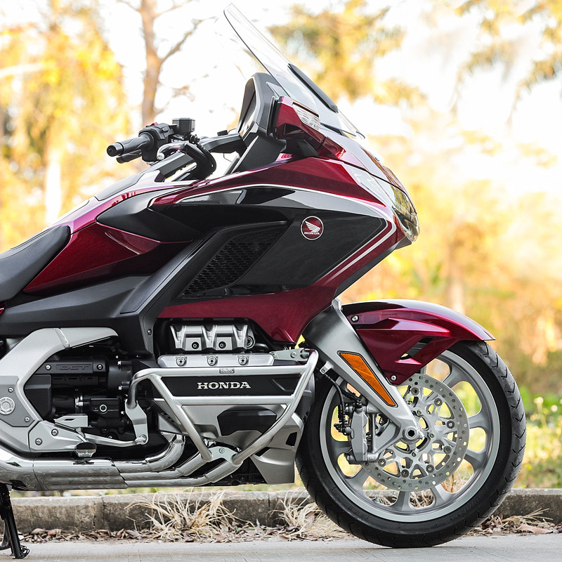 LOBOO Gmole do HONDA GL1800 czarne