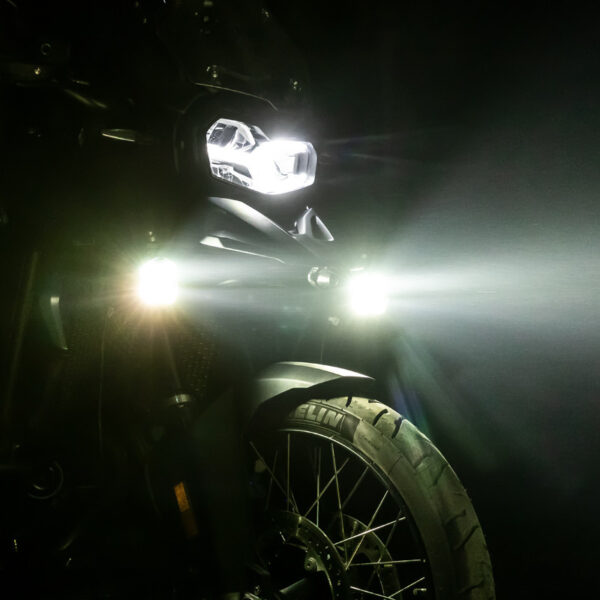 LOBOO L11 światła drogowe i mijania pomocnicze 15 000 Lumenów, 8-stopniowa skala świecenia, homologacja, czarne, zaestaw