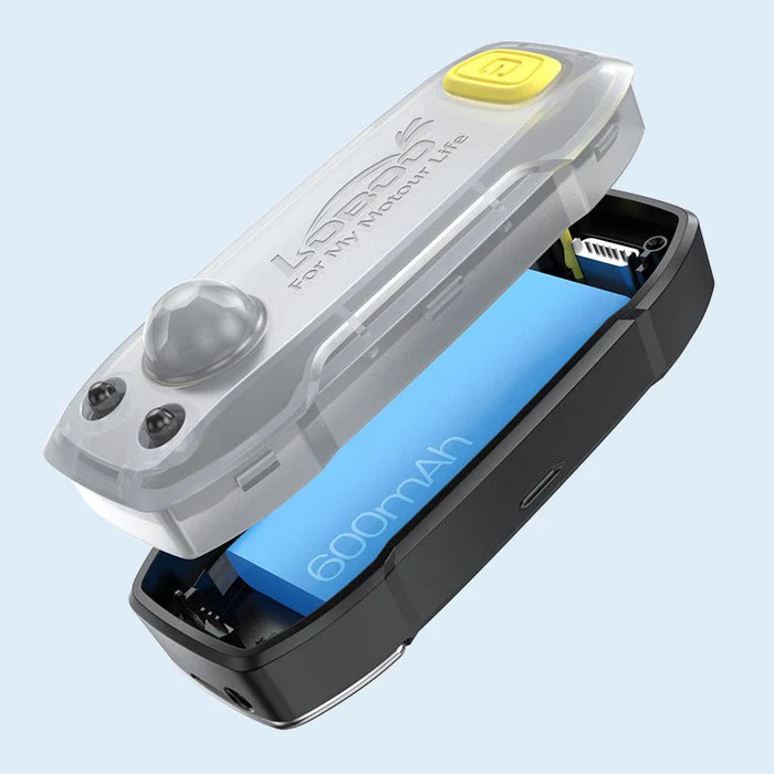 LOBOO Lampka sportowa z uchwytem na bagaż TIBET, wodoodporna IP66, czujnik ruchu