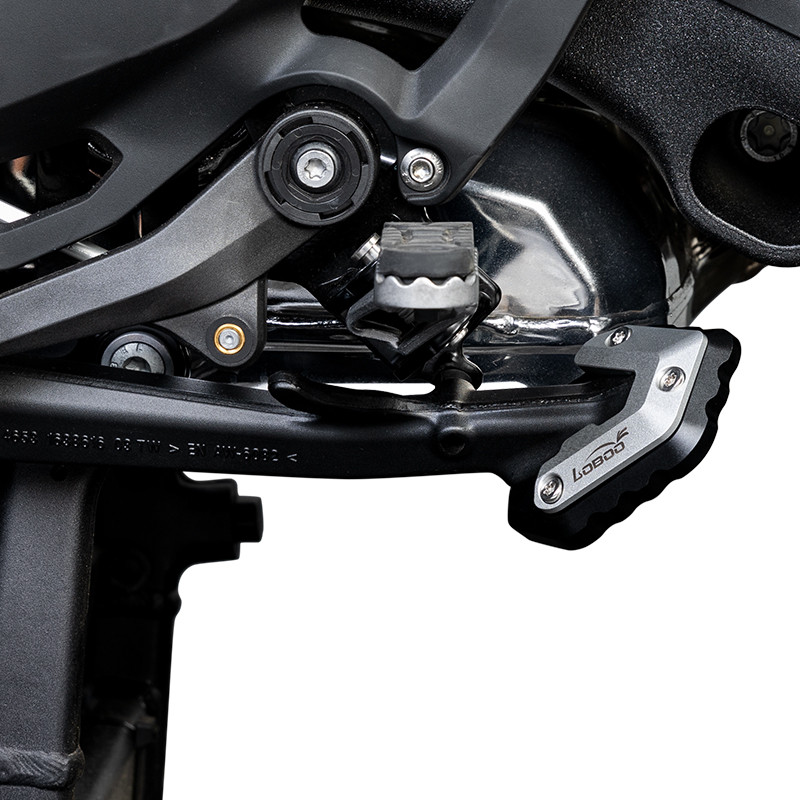 loboo-nakladka-na-stopke-boczna-do-bmw-r1300gs LOBOO Nakładka na stopkę boczną, aluminiowa do BMW R1300GS