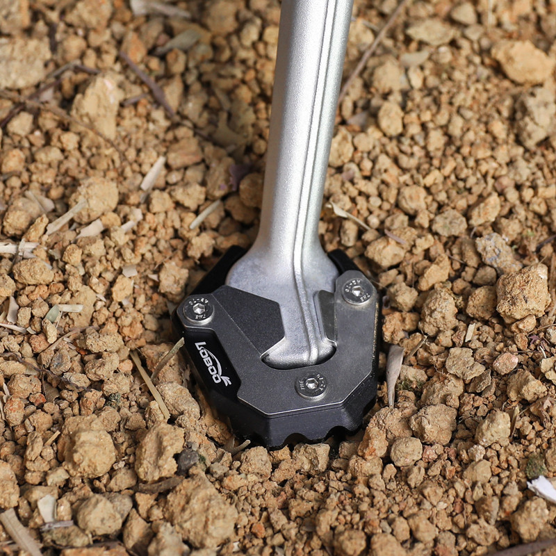 LOBOO Nakładka poszerzajaca na stopkę boczną, aluminiowa do BMW S1000XR (2021) (10.3.03062.001.11)