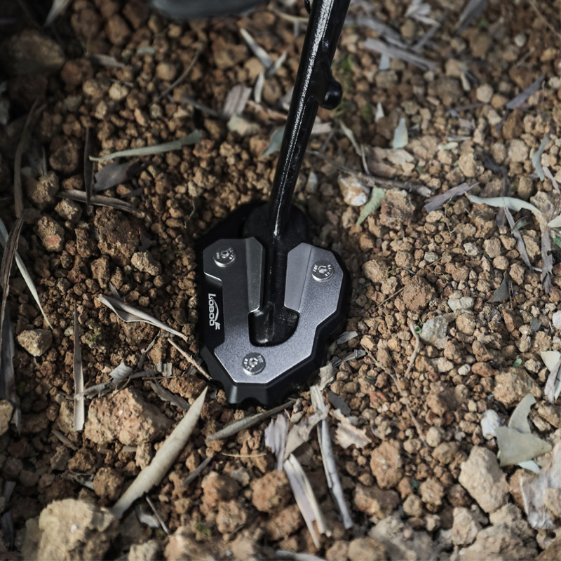 LOBOO Nakładka na stopkę boczną, aluminiowa do HONDA GL1800