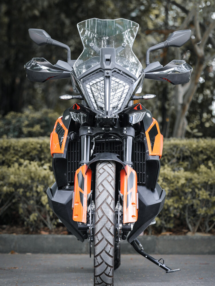 LOBOO Osłona przedniego oświetlenia do KTM 390ADV/790ADV, stal nierdzewna, czarna