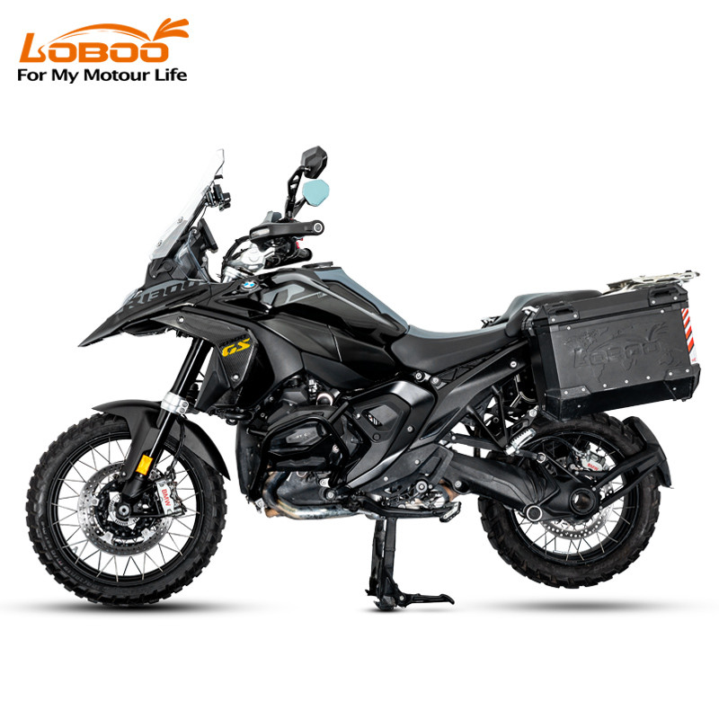 LOBOO Panel chłodnicy z włókna węglowego (czarny mat) do BMW R1300GS (2023-)