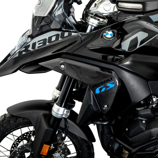 LOBOO Panel chłodnicy z włókna węglowego (czarny połysk) do BMW R1300GS (2023-)
