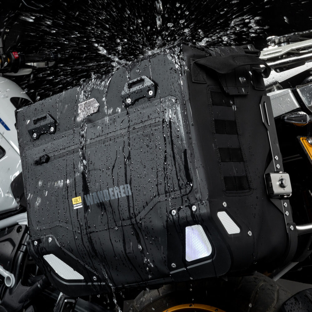 LOBOO Sakwy boczne WANDERER, materiał TPU, wodoodporne IPX6M, magnetyczne zapięcie, zamek, system MOLLE, czarne,1 zestaw - 2 szt