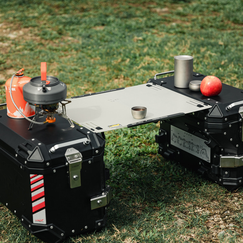 LOBOO Składany blat stołu do kufrów bocznych - aluminium